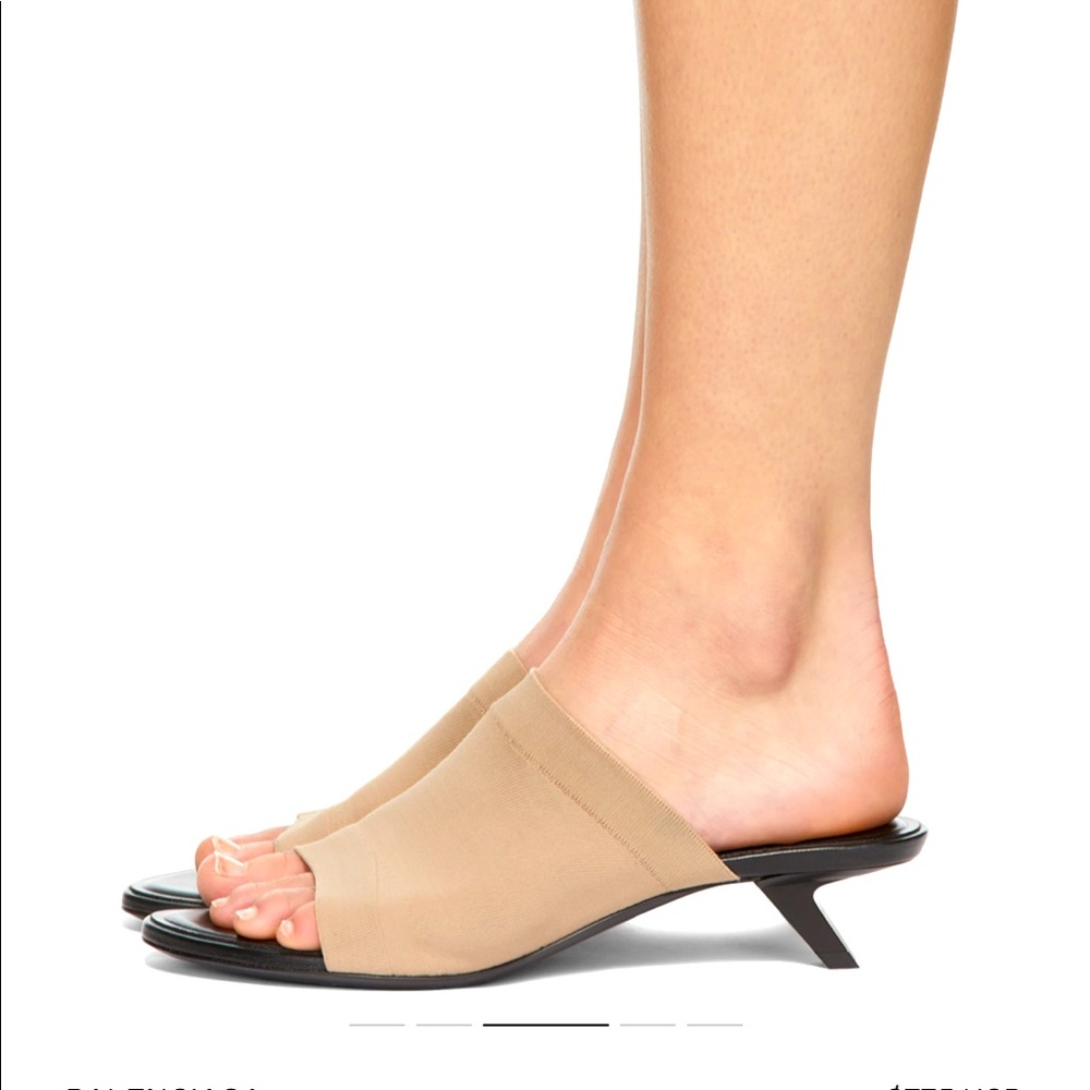 Balenciaga Beige Stretch Sandals Tight 40mm size 9 39Euro